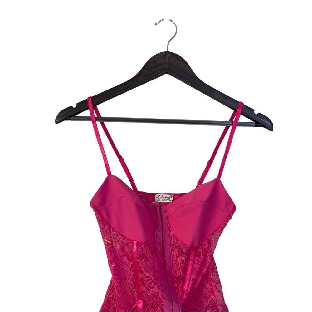 Free People Intimately Lace Night Rhythm Thong Bodysuit in Hot Pink Womans XS NW - Picture 5 of 7